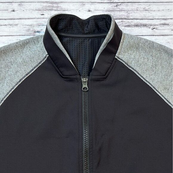 Lululemon Var-City Bomber Jacket - Picture 5 of 12